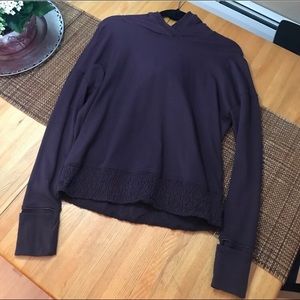 Lead the pack lululemon hoodie size 6